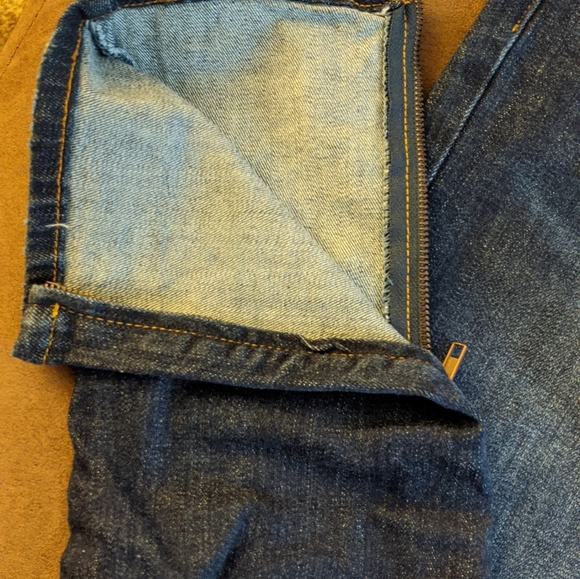 Ankle Zipper Denim Jeans - Picture 4 of 4